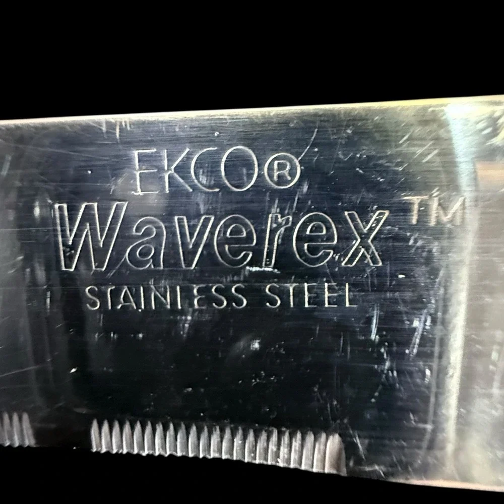 Vintage EKCO‎ Waverex Stainless Steel Serrated Knife 8